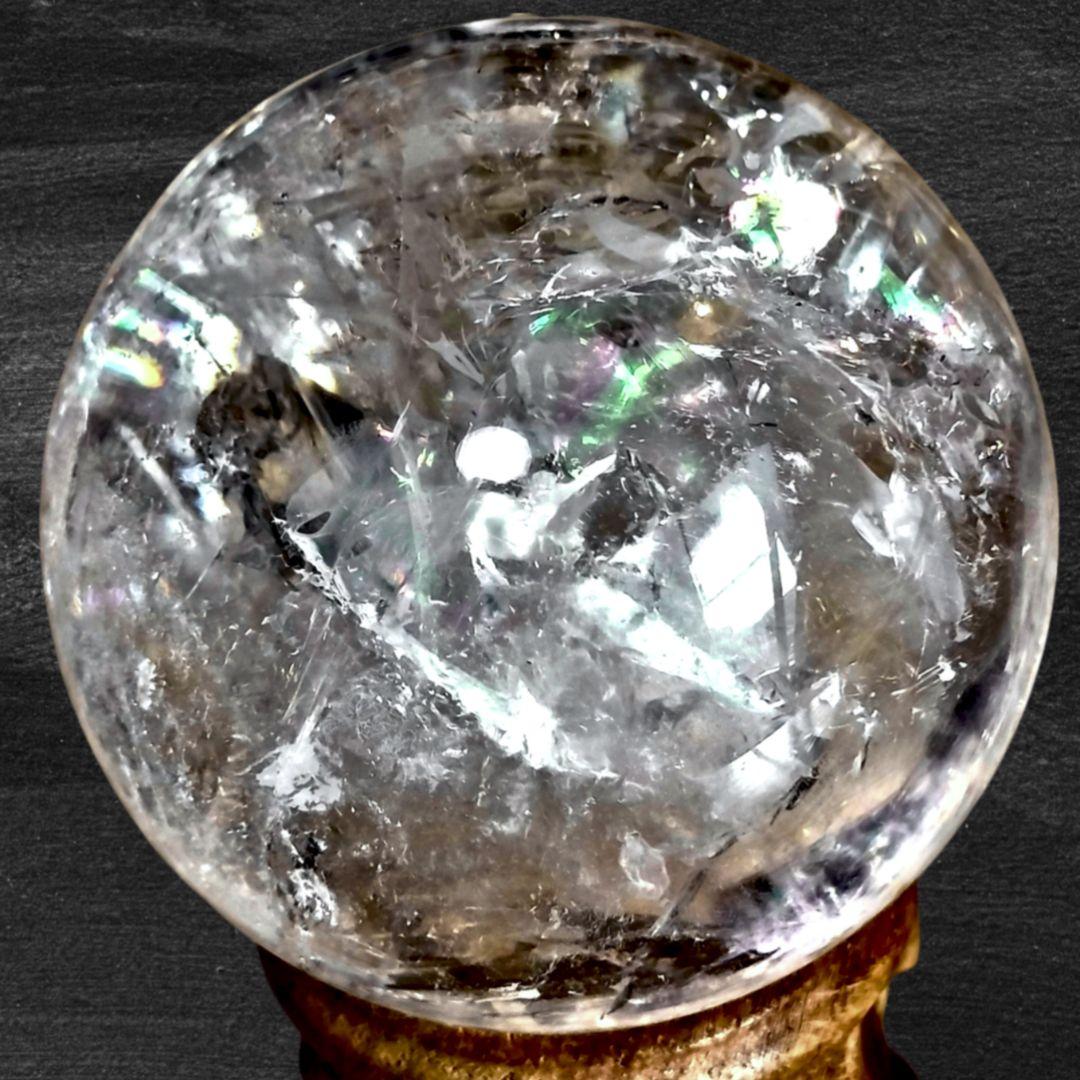 天然アイリスクォーツ スフィア 54mm 丸玉 ブラジル産 木製台座付 虹 透明