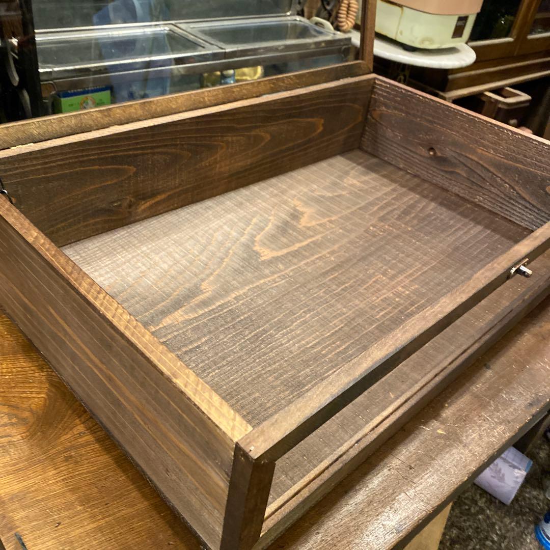 ｂｅｔｔｙ様オーダー　大きめ木製ガラスケース