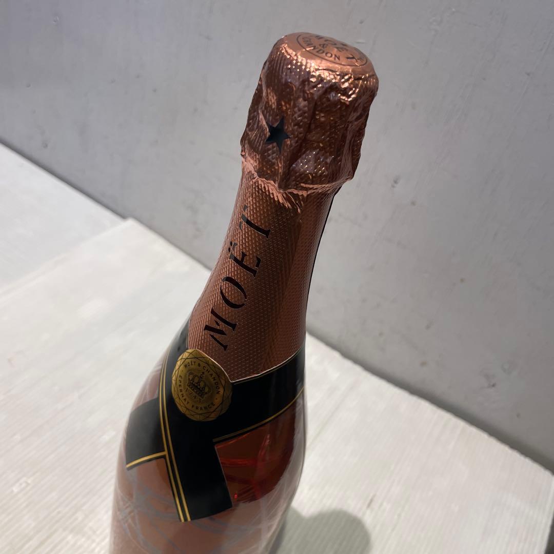 Moët & Chandon ロゼシャンパン 750ml