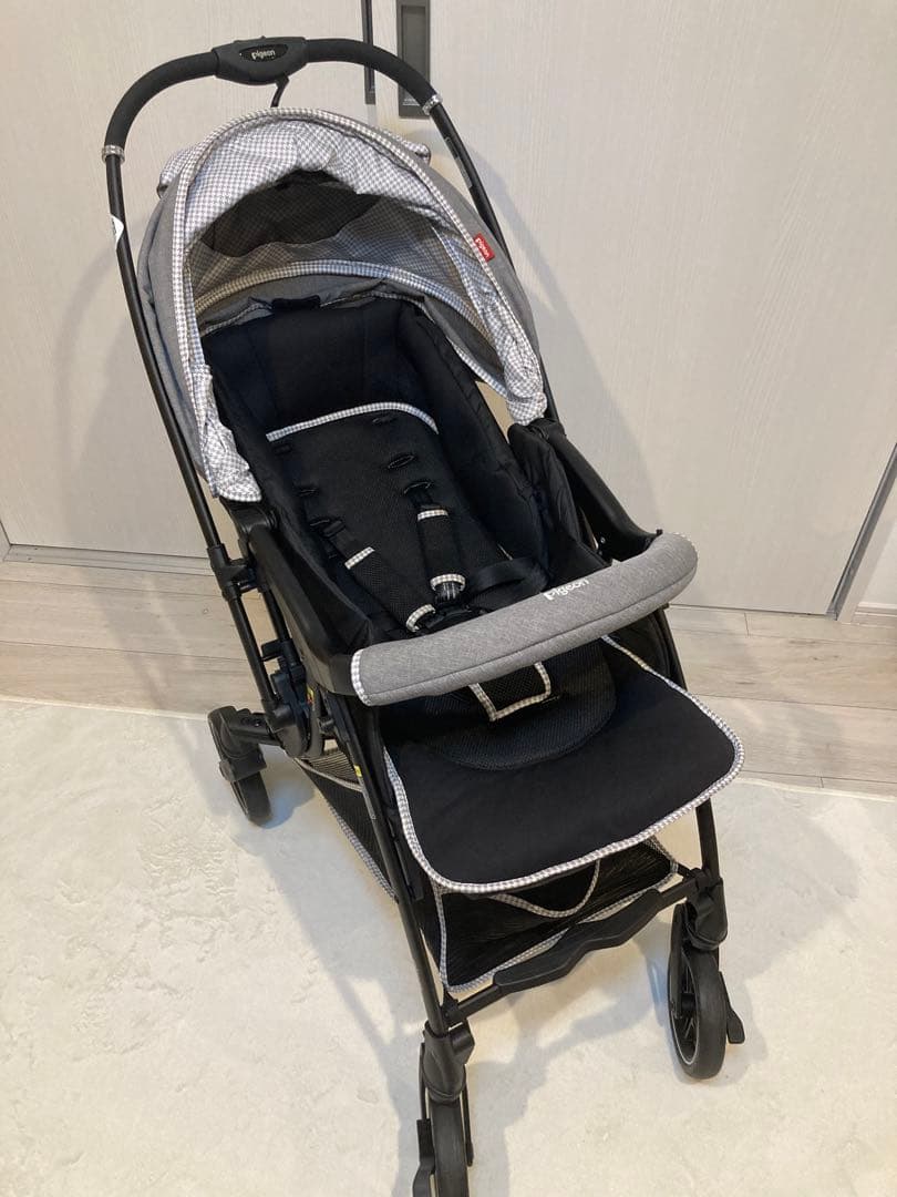 ピジョン ランフィ ベビーカー　新品タイヤ・フレーム　レインカバー付き