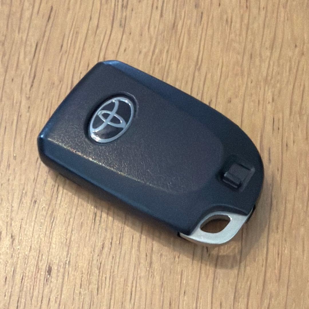 トヨタ純正　スマートキー　ハイエース　レジアスエース　200系　ダークプライムⅡ