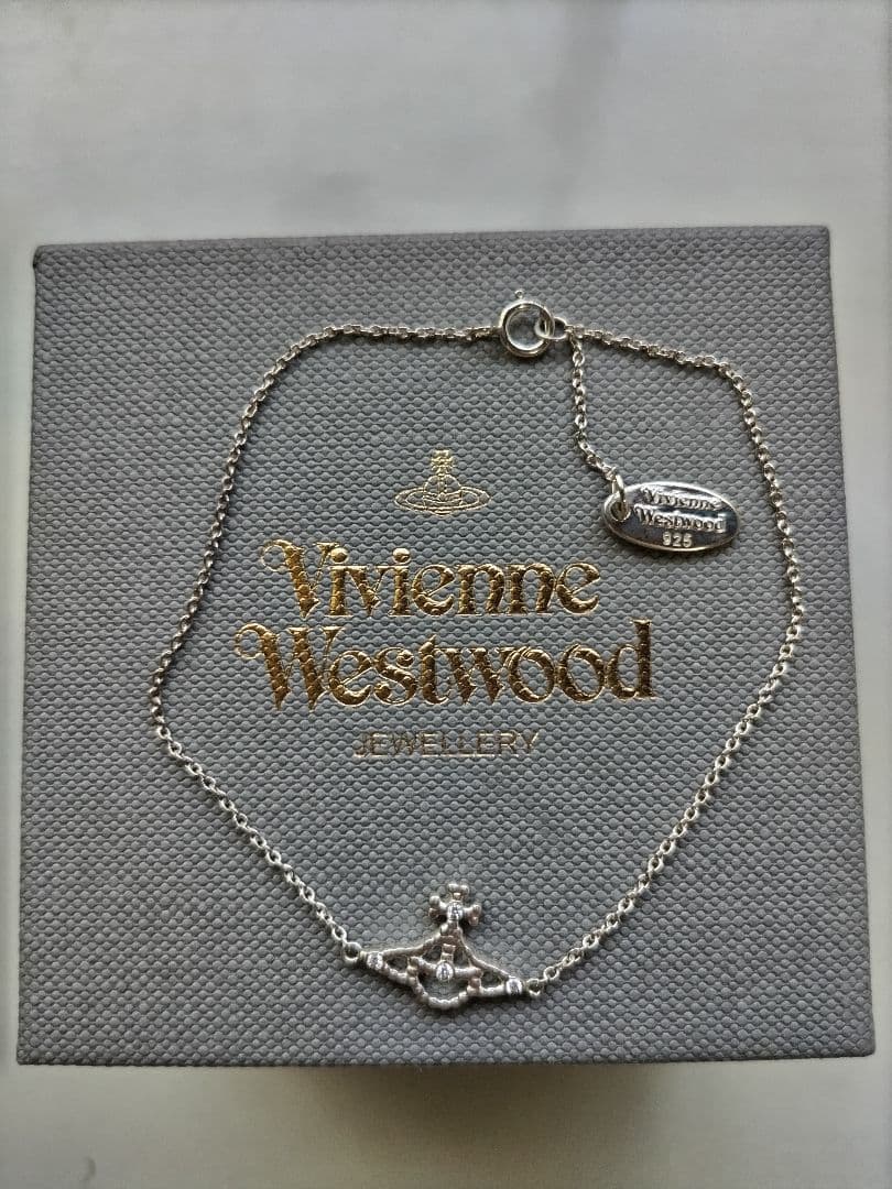 未使用品 Vivienne Westwood シルバーブレスレット