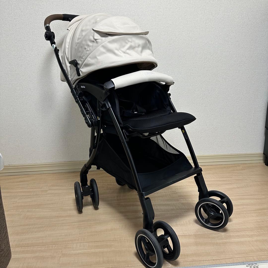 2025年アップリカ　ラクーナクッションフリープラスAD