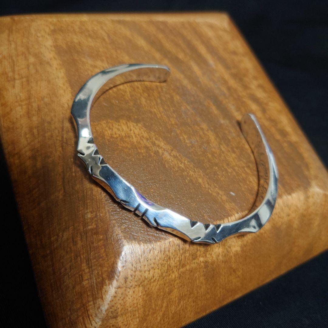 BIG HAND ビックハンド シルバー バングル