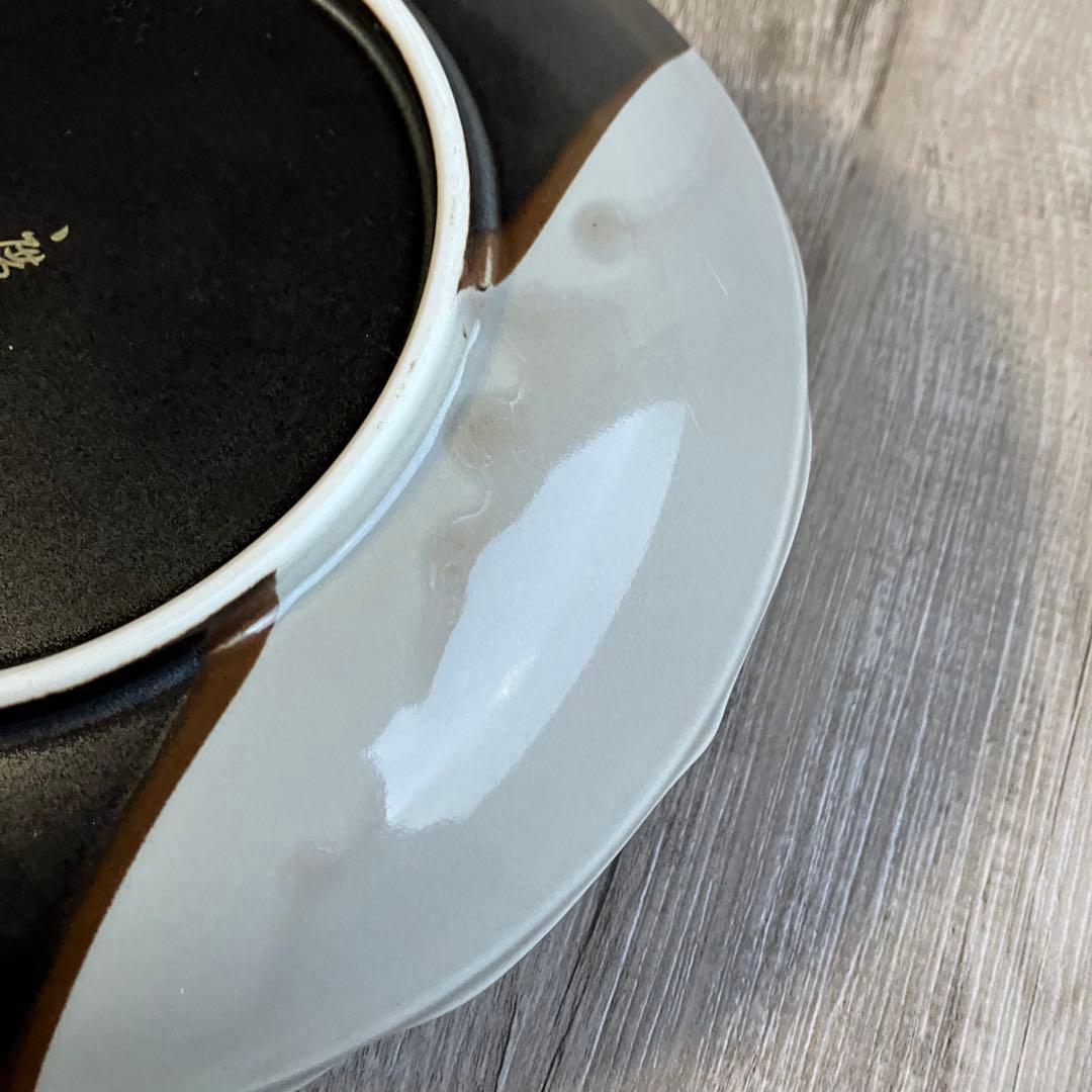 3F 【美品】九谷焼 廣斎 飾皿 大皿 盛皿 蔦 金彩 伝統工芸 黒地 華やか