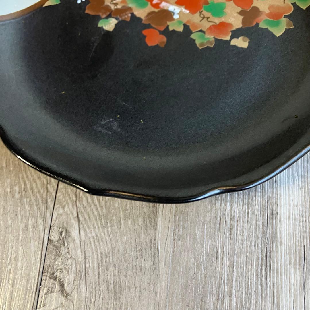 3F 【美品】九谷焼 廣斎 飾皿 大皿 盛皿 蔦 金彩 伝統工芸 黒地 華やか