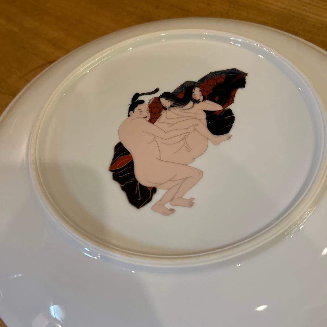 有田焼　古伊万里　裏面春画飾皿　赤絵　大皿