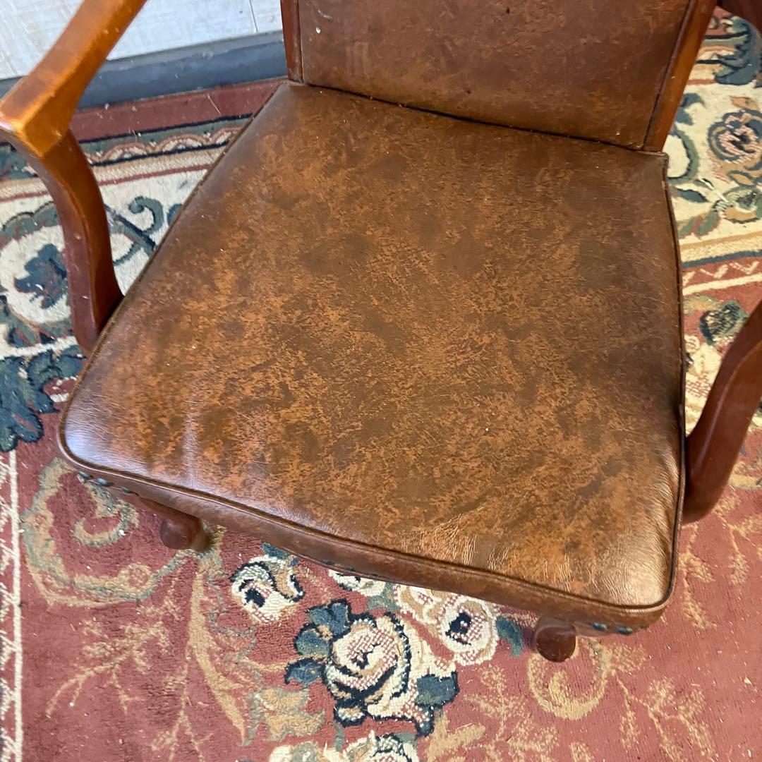 ③北欧レトロ マルニ 木製椅子 鋲打ちダイニングチェア ロビーチェアアームチェア