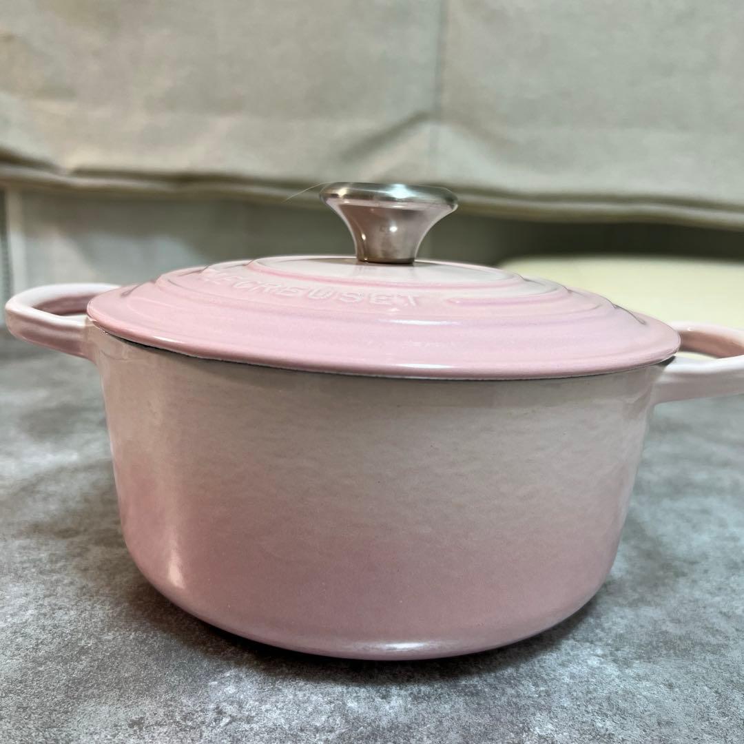 LE CREUSET ピンク 両手鍋 18cm