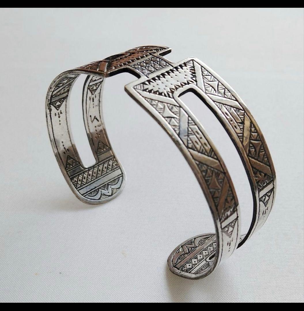 トゥアレグ バングル