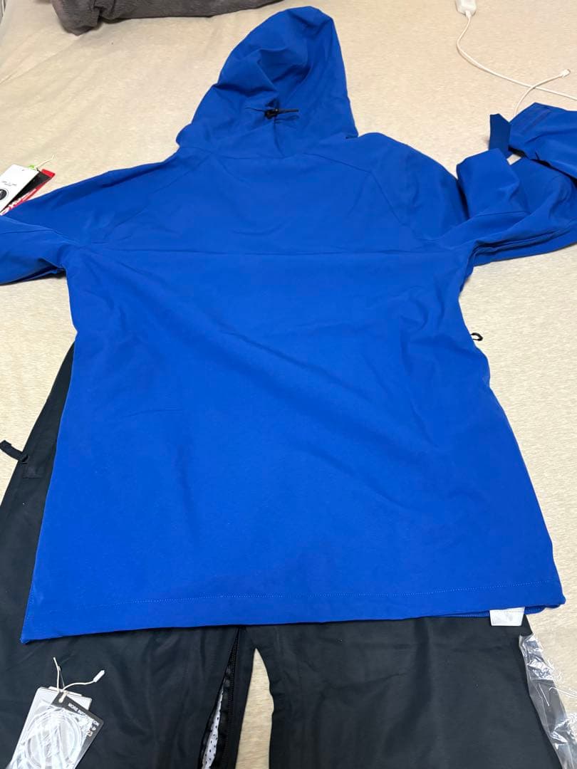 美品　VOLCOM スノーボードウェア 上下セット