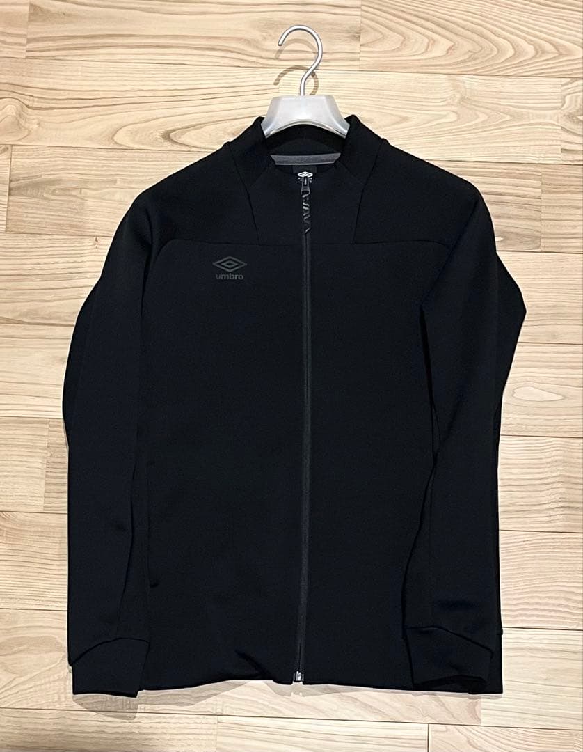 UMBRO COACHERS / アンブロコーチャーズ　ジャージセットアップ