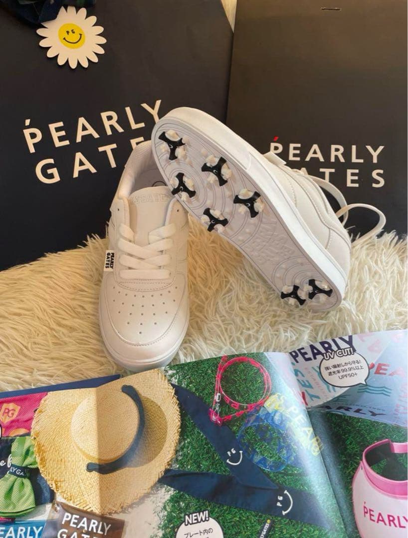未使用新品PEARLYGATESゴルフシューズレディース ホワイトサイズ22.5