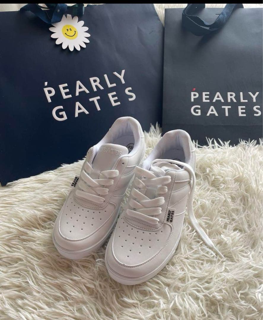 未使用新品PEARLYGATESゴルフシューズレディース ホワイトサイズ22.5