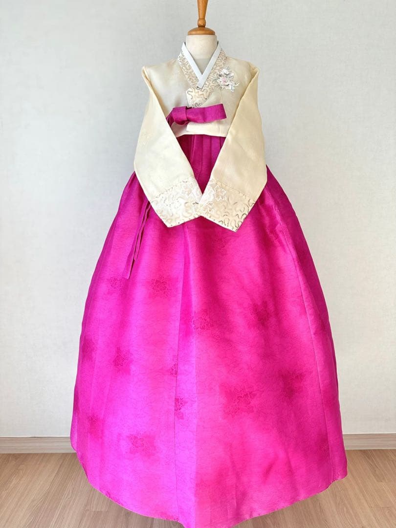 チマチョゴリ 美品 クリーム×赤紫 バスト100まで可能