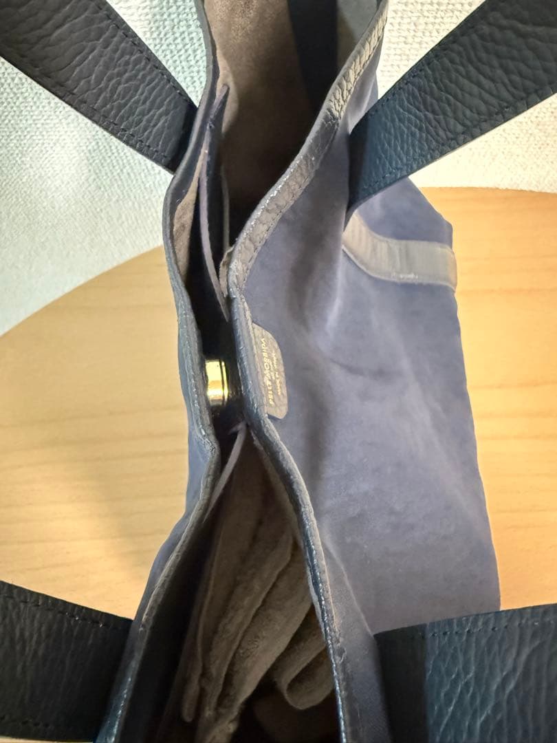 ペッレモルビダ ミニトートバッグ TE011N ネイビー