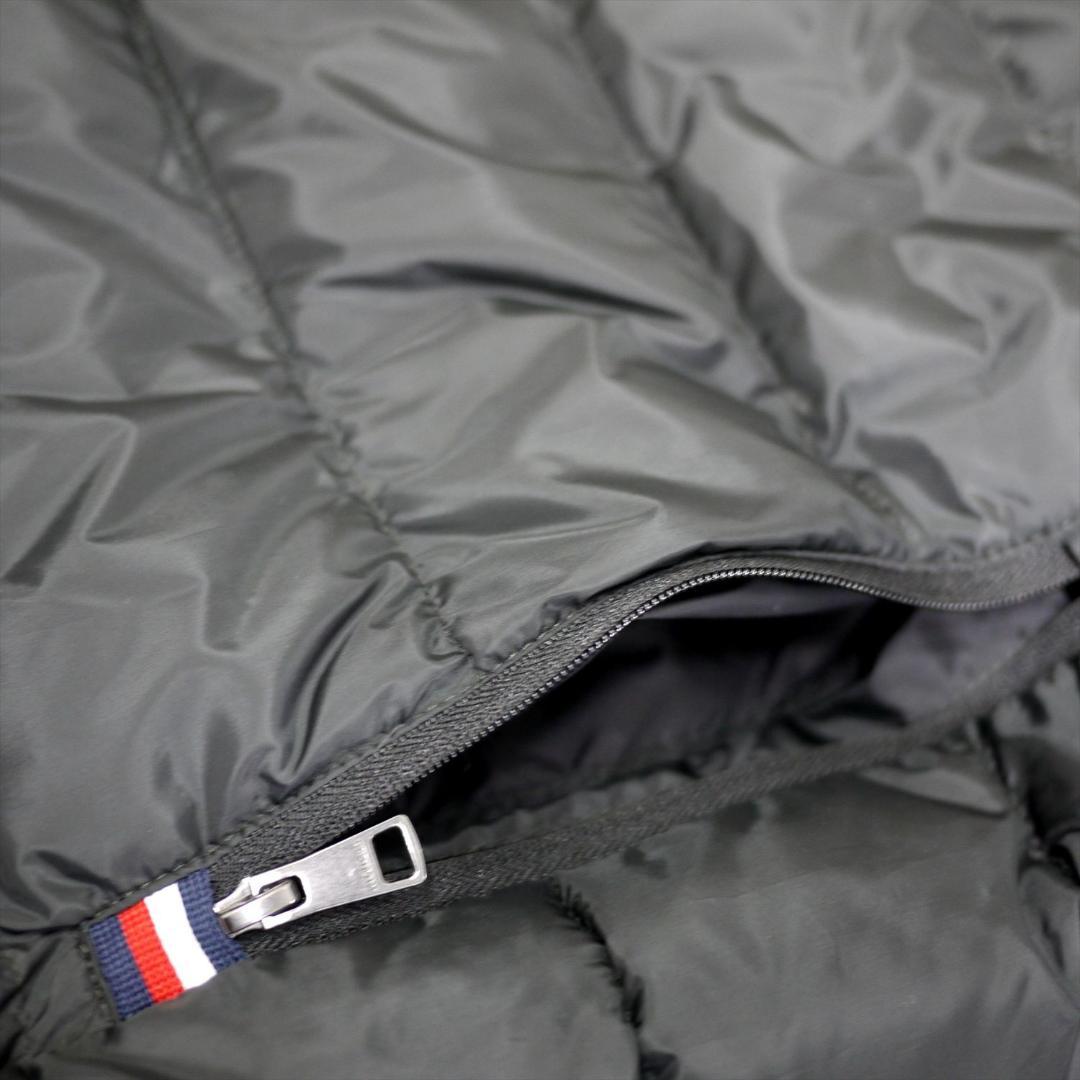 新品 トミーヒルフィガー THPROTECT 軽量 耐水 中綿 ベスト L 黒