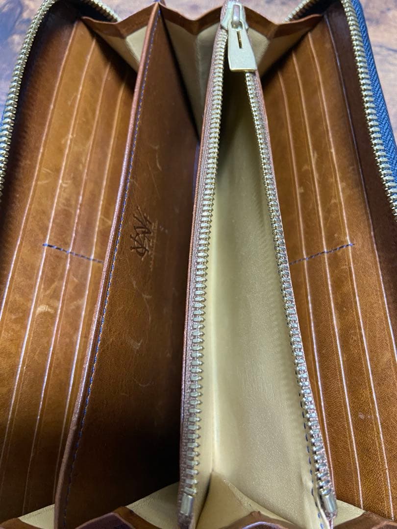 COCOMEISTERチェスボード・クイーン　ラウンド長財布 メンズ コードバン