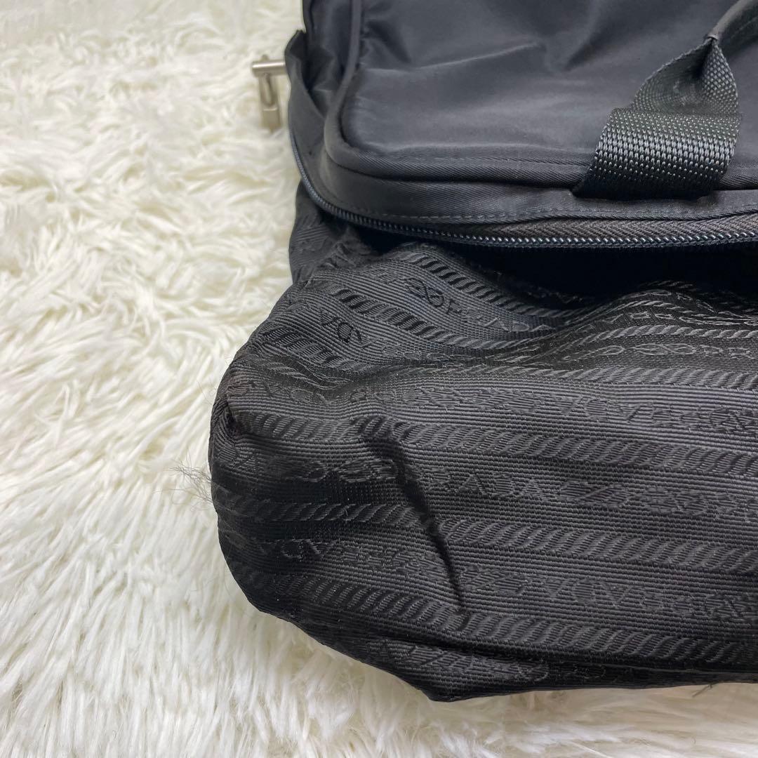 PRADA プラダ ハンドバッグ ナイロン 三角ロゴ ボーリングバッグ 鍵付き