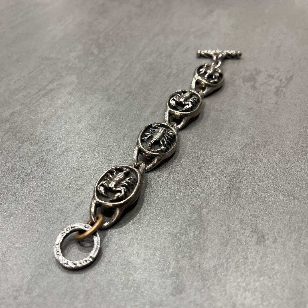 プエルタデルソル ブレスレット スコーピオン