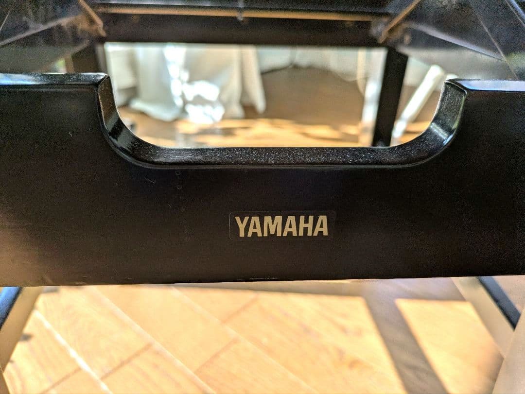 YAMAHAトムソン椅子