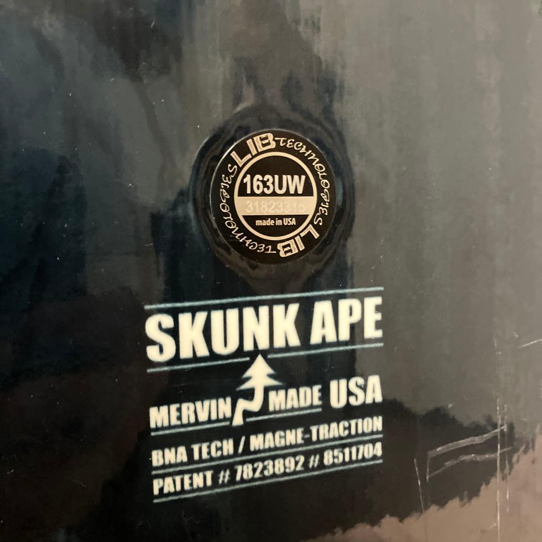 スノーボード lib tech skunk ape 163UW 24-25