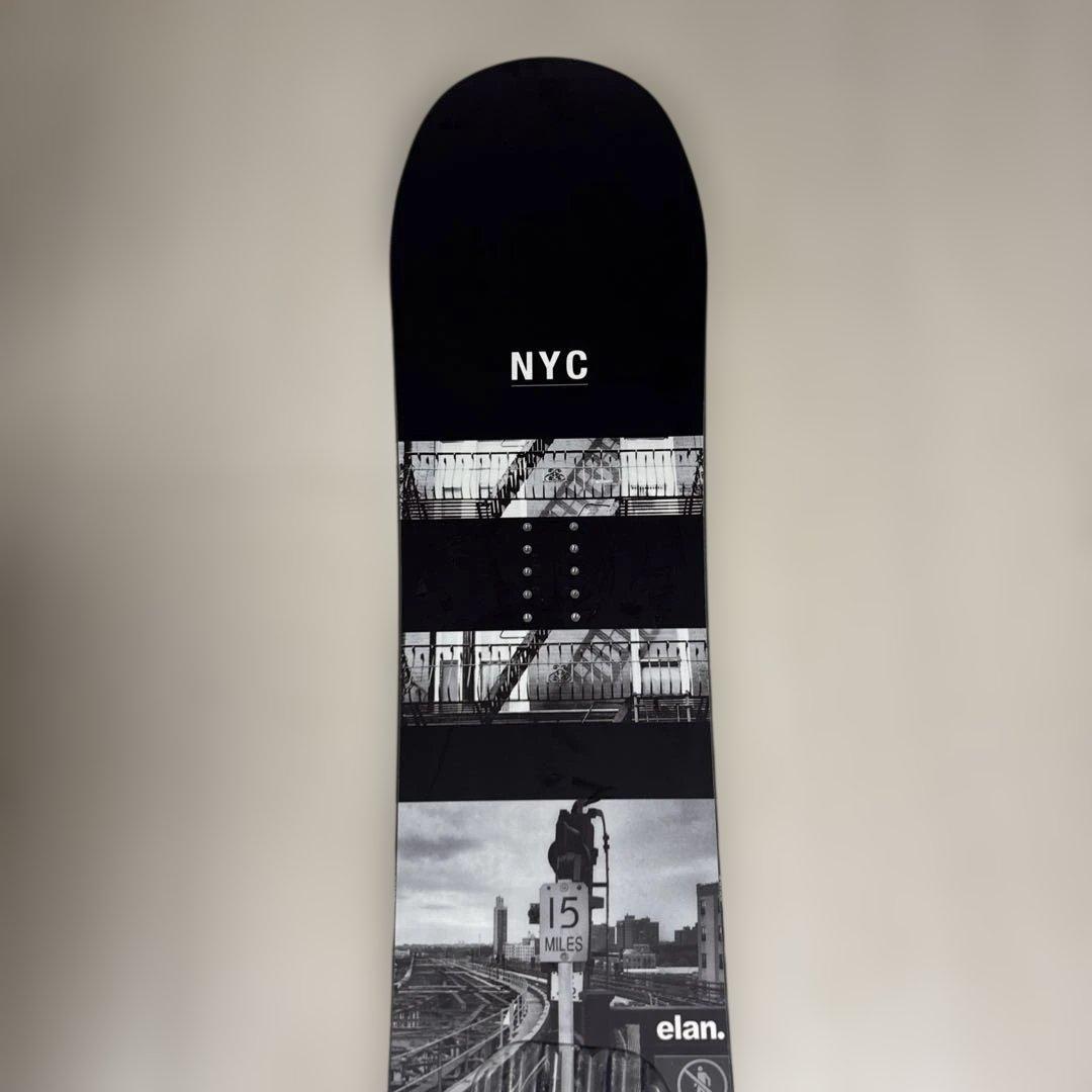 スノーボード　elan SPIKE 150 NYCデザイン