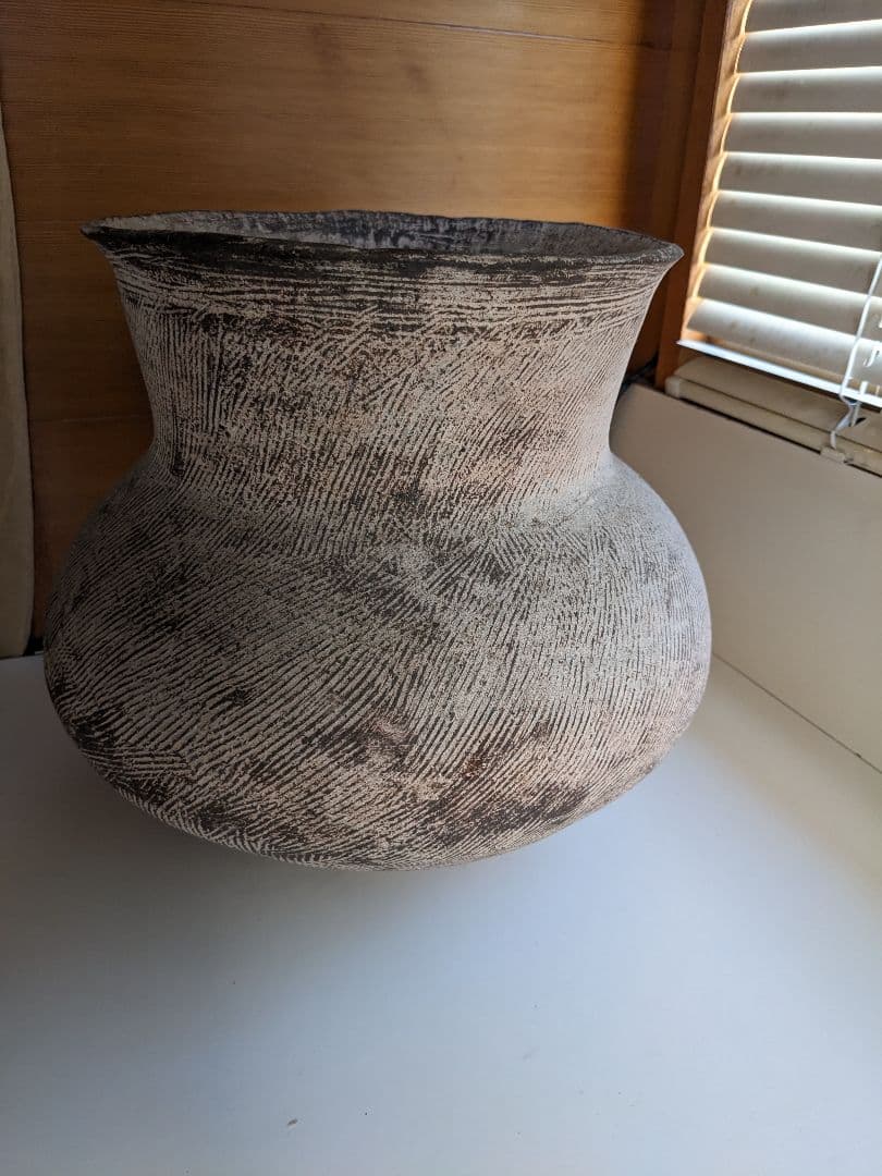 石原稔久　大きな壺