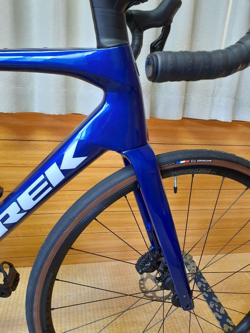 TREK　ドマーネSL6