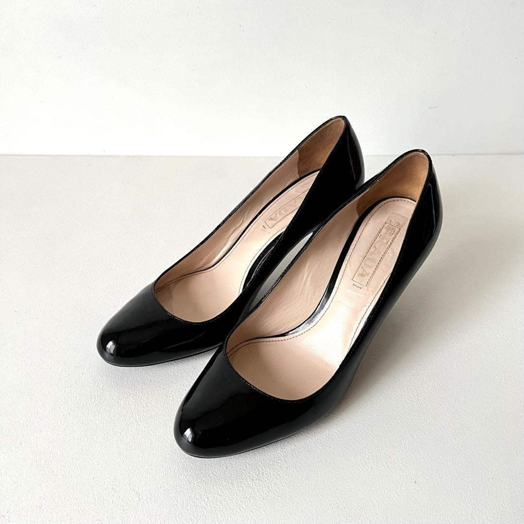 【美品】PRADA パンプス 黒38パテント プラダ