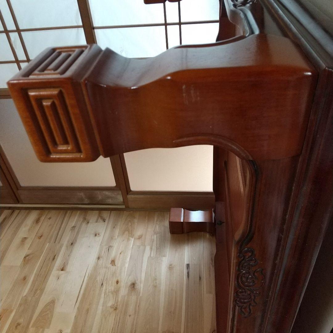 最終値下げ、レトロテーブル、海のはじまりで使用していたテーブル似。