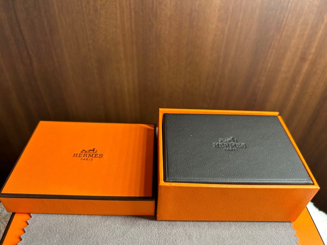 エルメス　ピアス　エクスリブリTPM ピンクゴールド美品