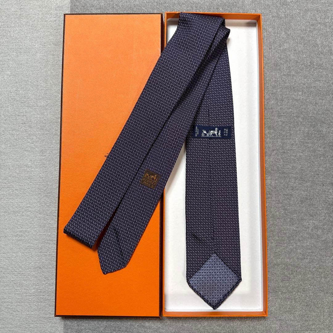 エルメス　ネクタイ　紫色　H柄 シルクジャガード