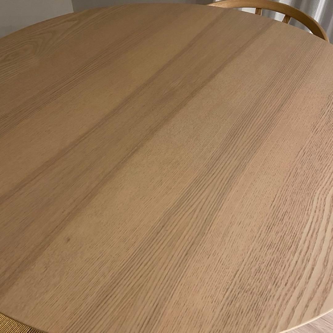 IKEA イケア LISABOラウンドダイニングテーブル
