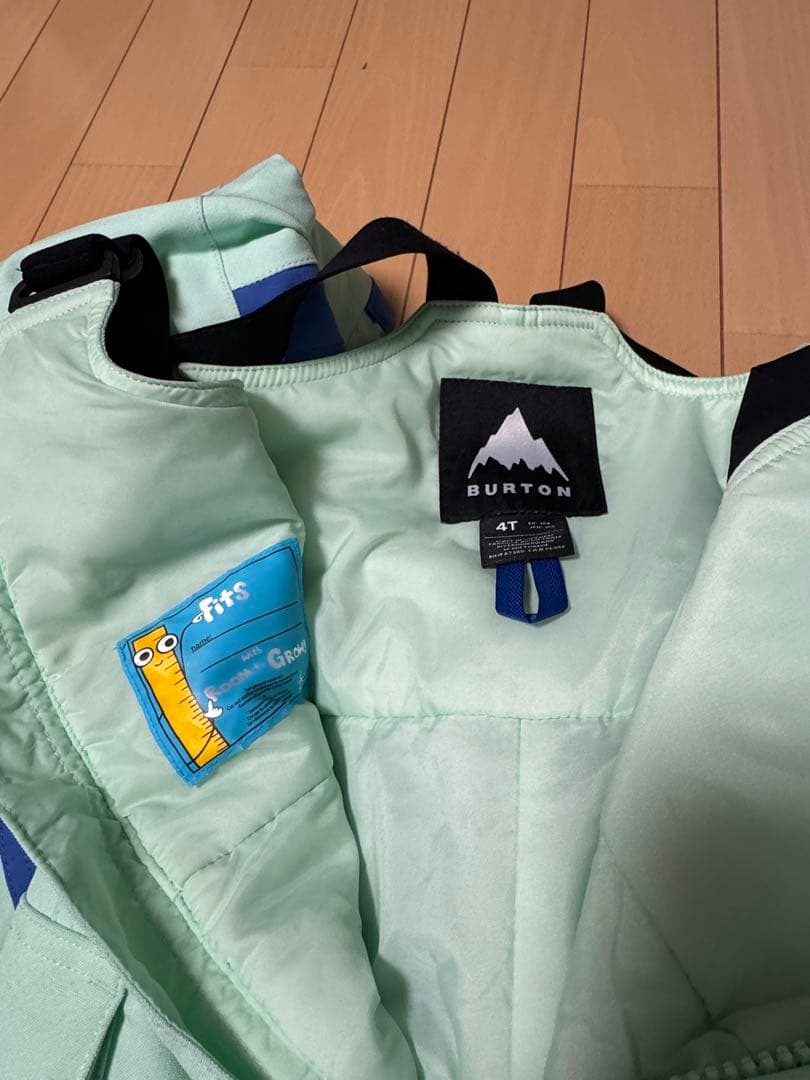 s*y様 人気モデル　子ども用スノーボードウェアセット