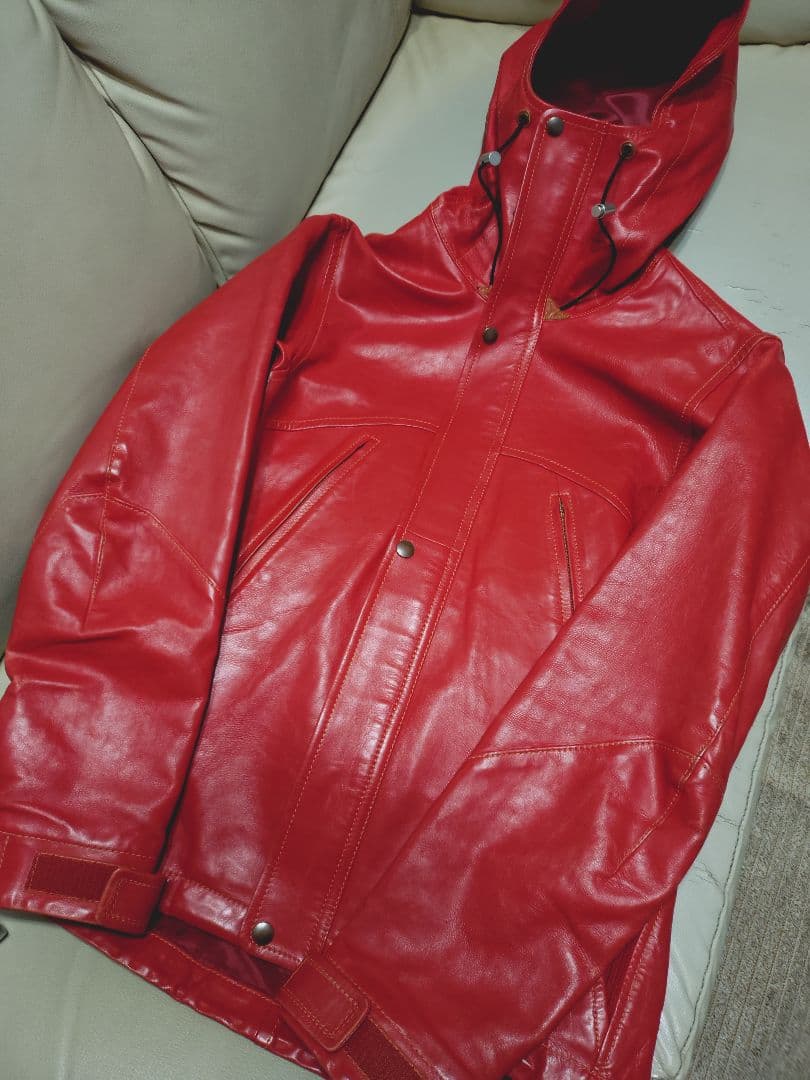 L＆KONDO ルコンド　マウンテンレザーパーカー　レッド