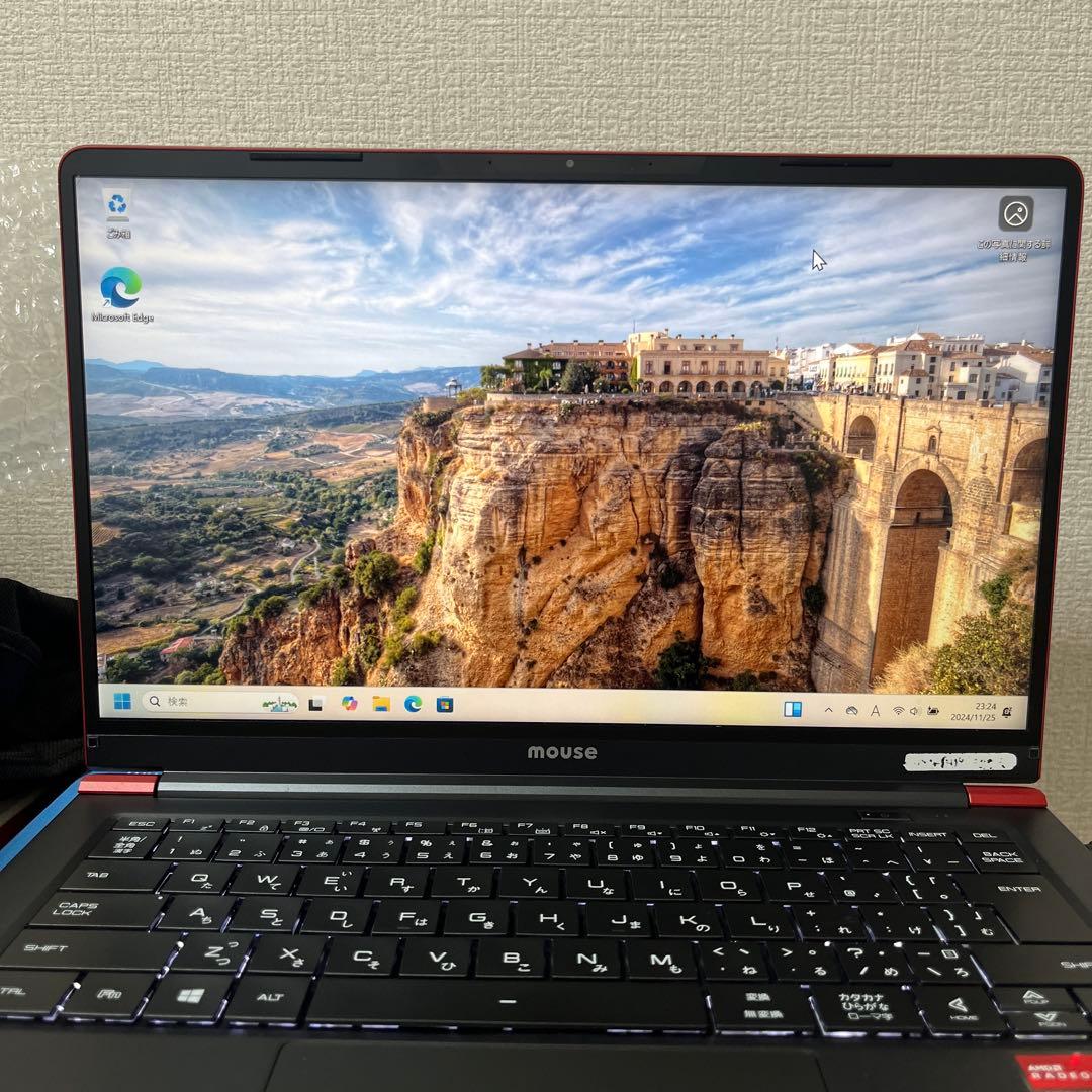 【モニターに不具合】ryzen5 4600Ｈ 16gb 256GB ノートpc