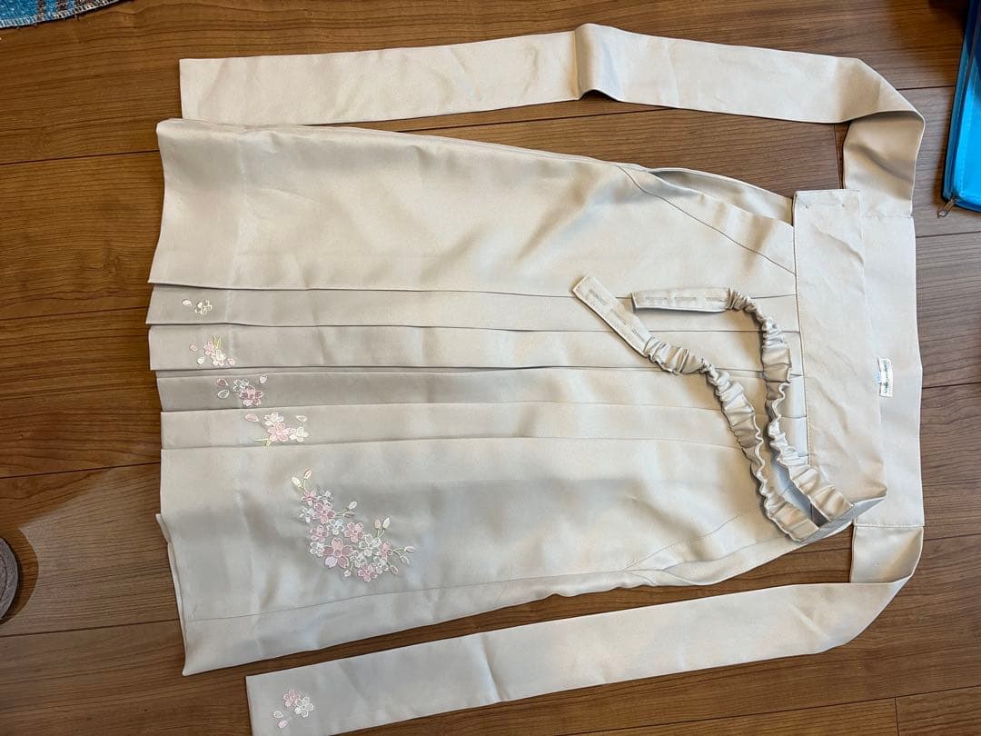 【試着のみ美品】キャサリンコテージ　女の子用袴セット★130cm