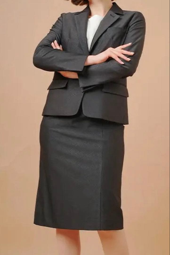 2025モデル✨kay me 【ストレッチジャカード】バックベントスカート　l