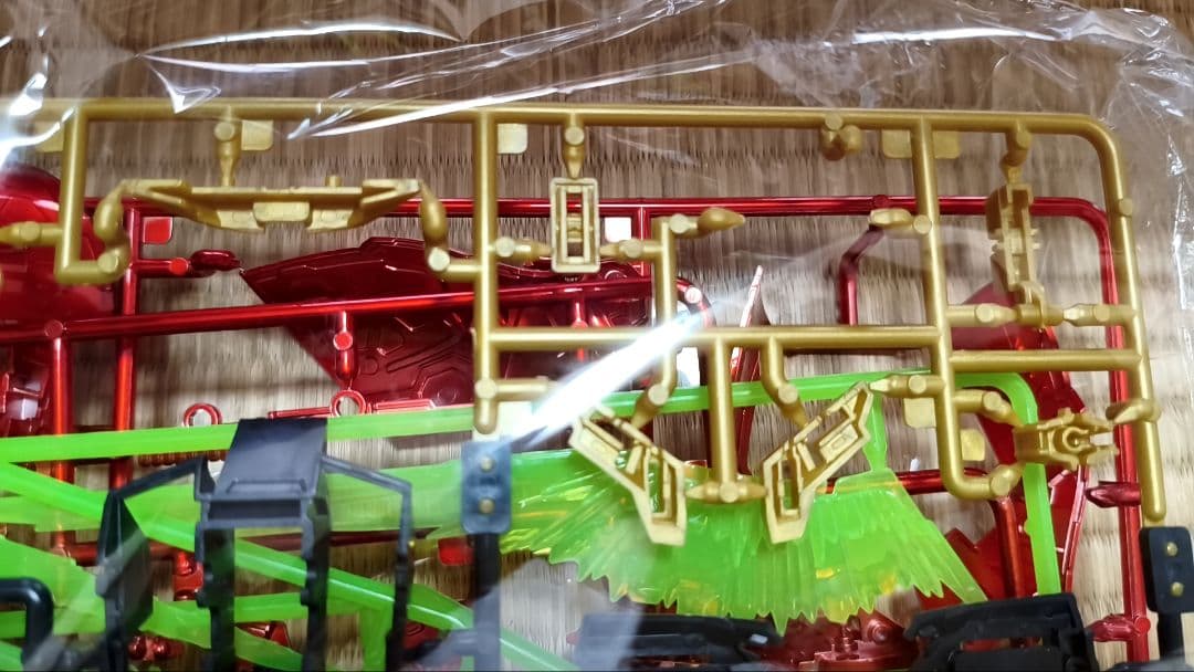 RG 　沙扎比　メカニカルコアメッキ