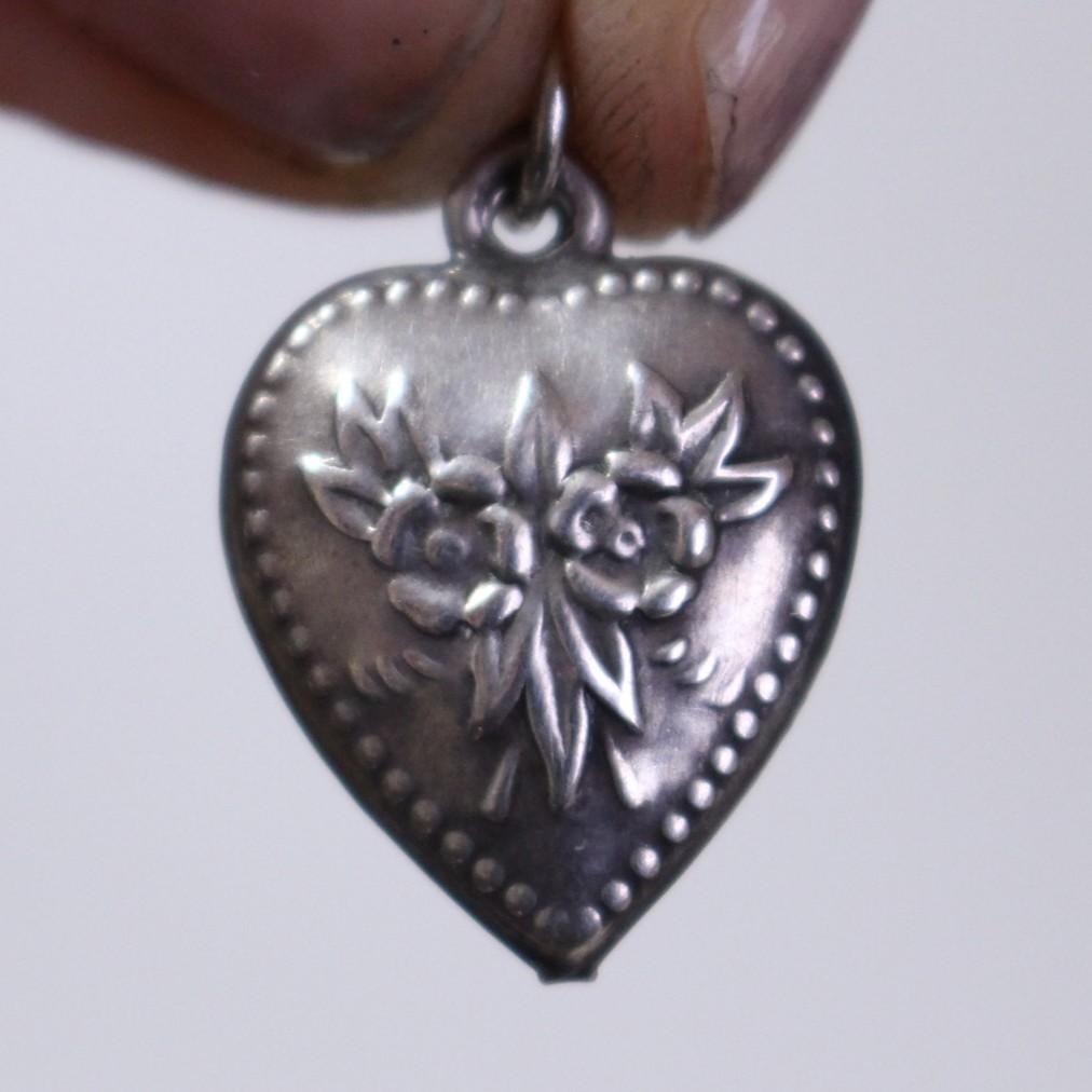 40s　スウィートハートジュエリー　WW2　シルバー　チャーム　二輪　勿忘草