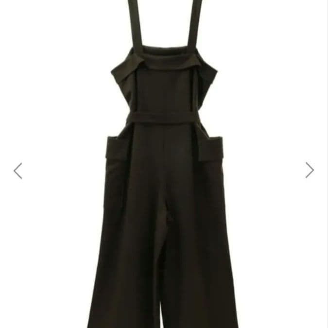 ティアラ タグ付新品未使用 ウールサロペット カーキ 定価62700円