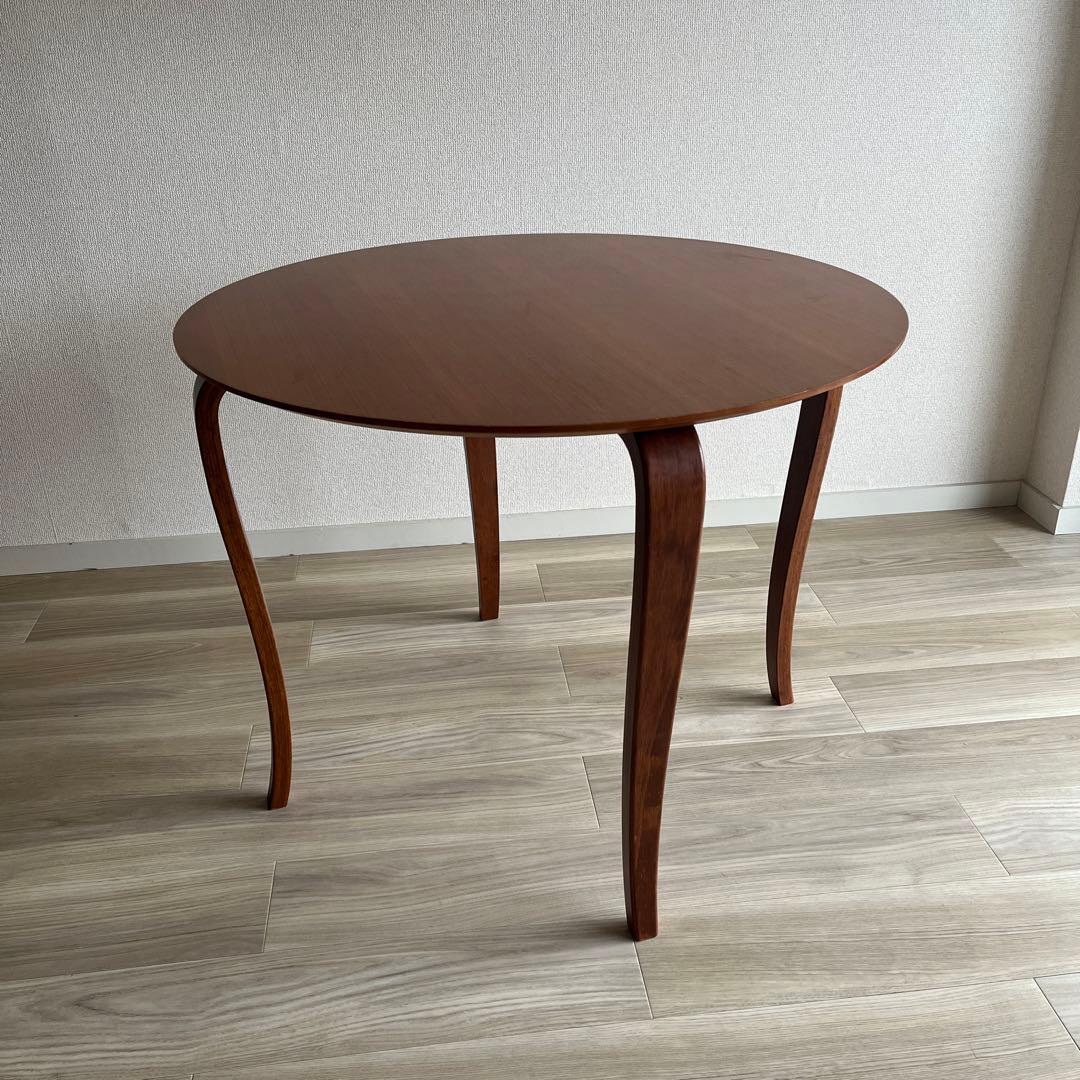 ACTUS ダイニングテーブル