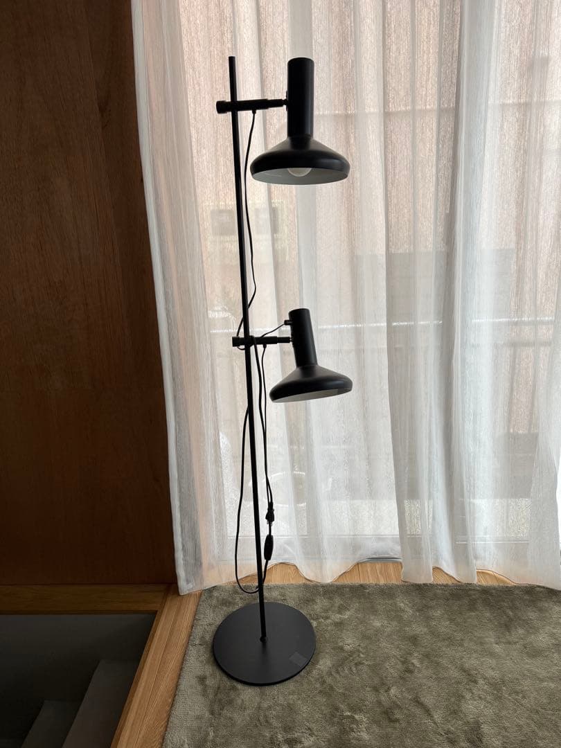 ボーコンセプト　フロアランプ　デュオ