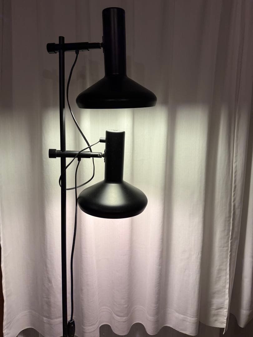 ボーコンセプト　フロアランプ　デュオ