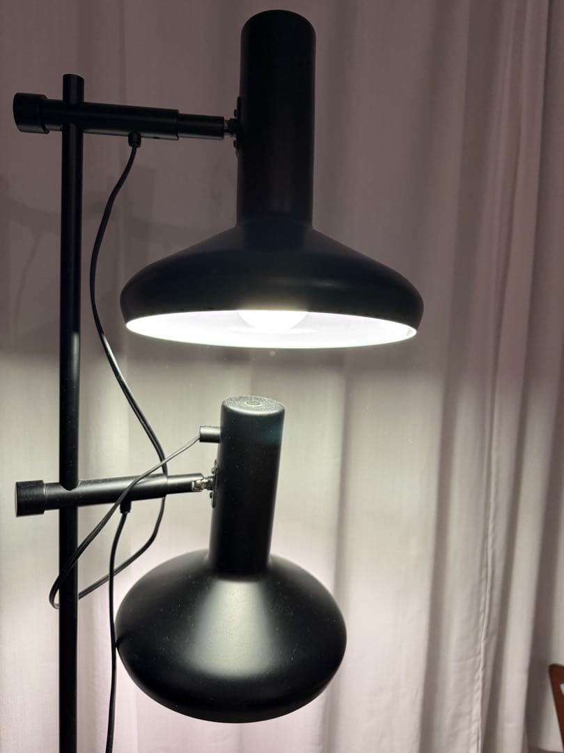 ボーコンセプト　フロアランプ　デュオ