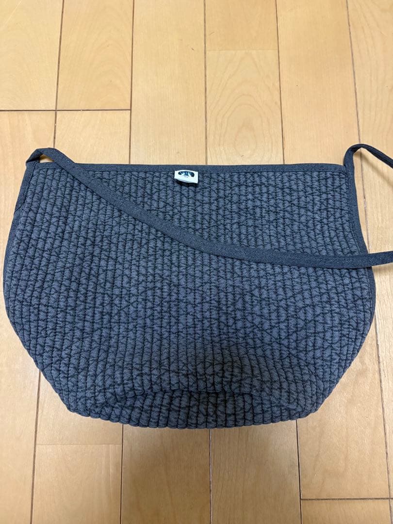 値引き不可　完売アイテム VAKT バッグS グレー シシクイ　百々千晴　バクト