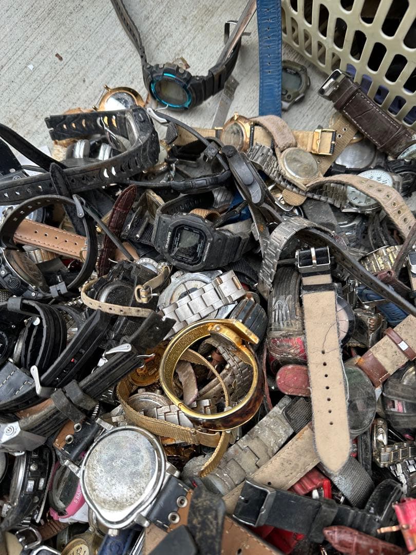 腕時計腕時計腕時計腕時計340台まとめて売る