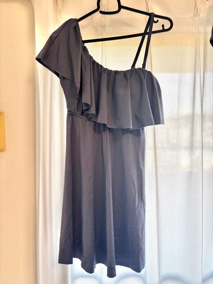 【美品】三愛リゾート　片方肩出しフリル　ワンピース水着（11EF-M〜L）