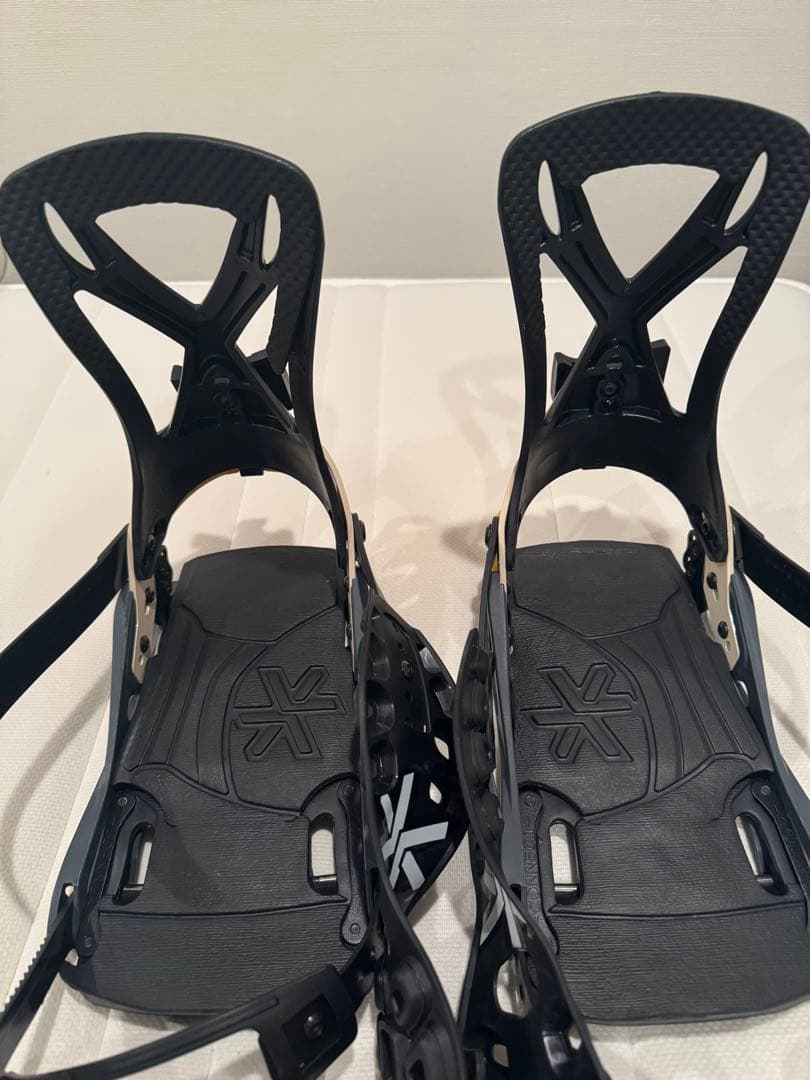 karakoram スノーボード ビンディング